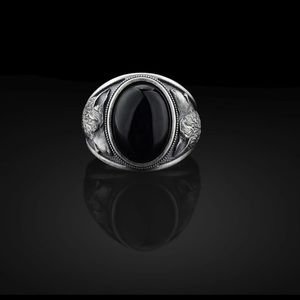 Howling Wolf Silver Men Ring, Lapis Lazuli